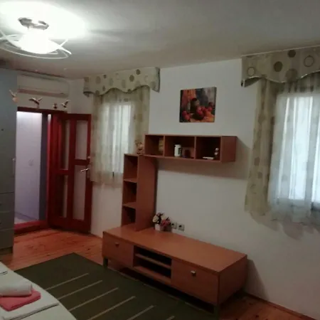 Apartman Nina
